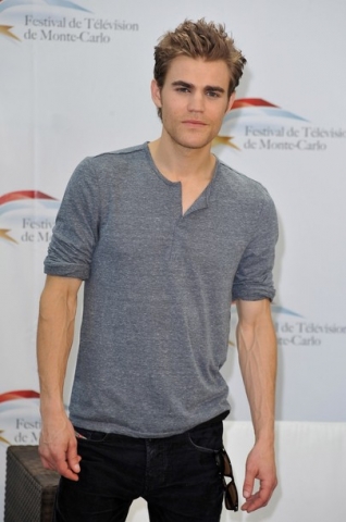 Stefan-Salvatore-s2042