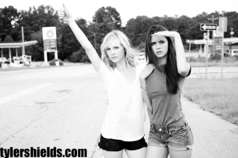 Sara Canning Nina Dobrev Candice Accola and Kayla Ewell had a photo shoot