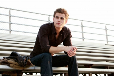 stefan-bleachers